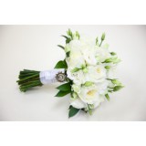 Букет невесты №27 (пионовидные розы, розы, эустома, зелень, декор)