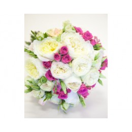 Букет невесты №45 (пионовидные розы, куст.розы, эустома, зелень, декор)